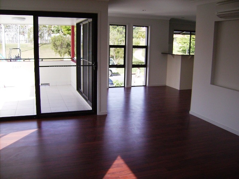 35 Harley Street, Labrador QLD 4215