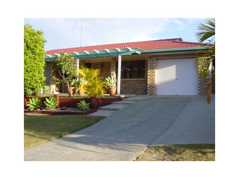 12 Petra Street, Southport QLD 4215