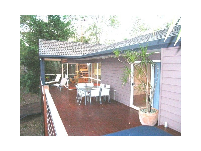 17 Fitzgerald Crt, Clear Mountain QLD 4500