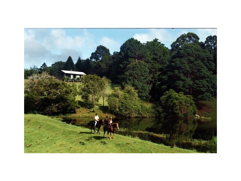 L18 RP132616 Mt Mee Road, Ocean View QLD 4521