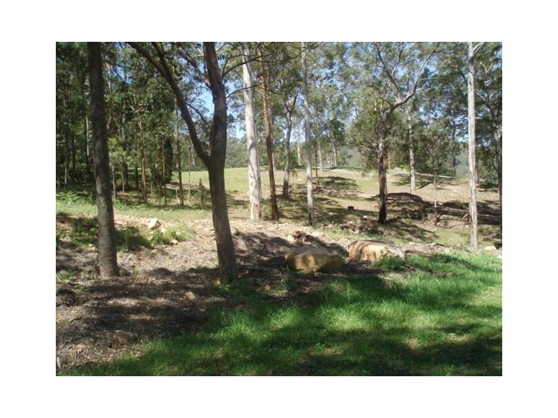 18 Bellbird Court, Samford QLD 4520