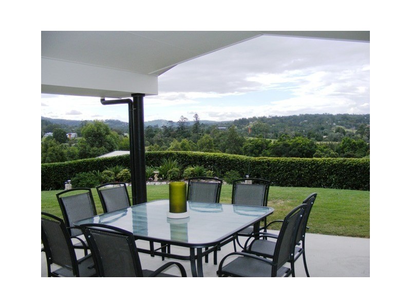 20 Willem Drive, Draper QLD 4520