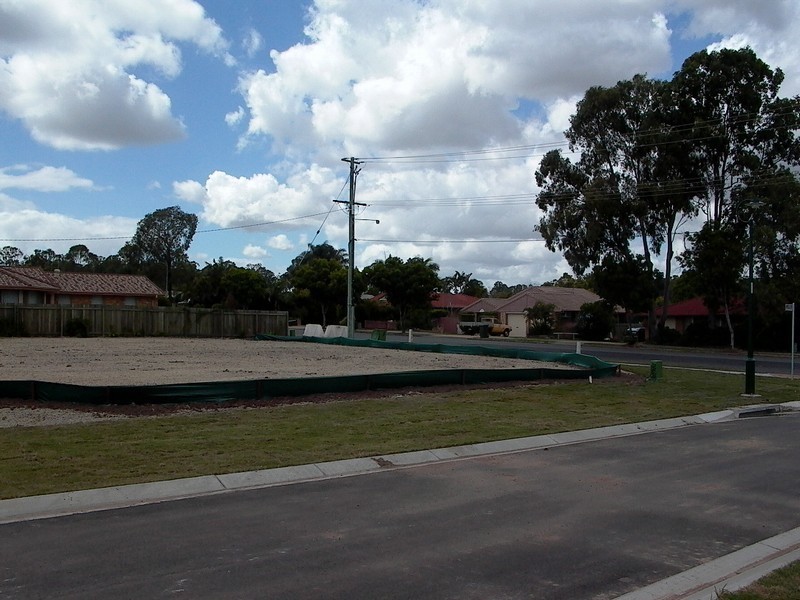 00 Barbour, Bracken Ridge QLD 4017