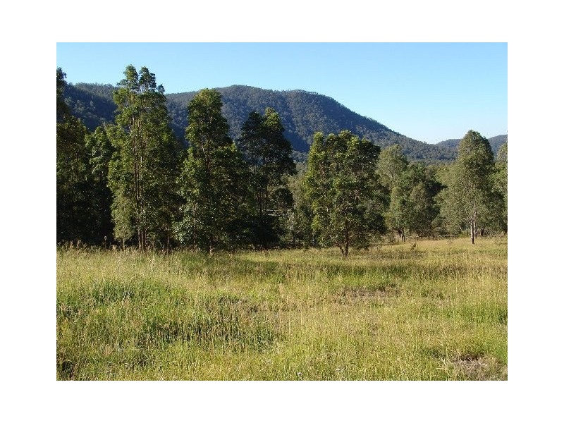 965 Mt Glorious Rd, Samford QLD 4520