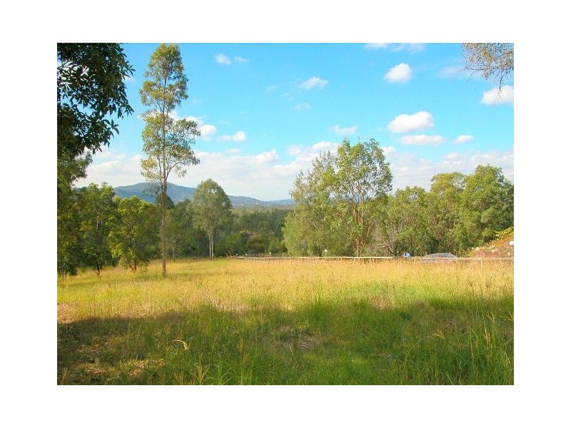 965 Mt Glorious Rd, Samford QLD 4520