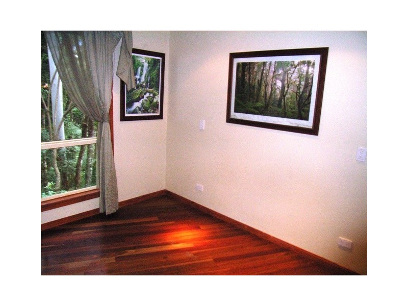 Mount Glorious QLD 4520