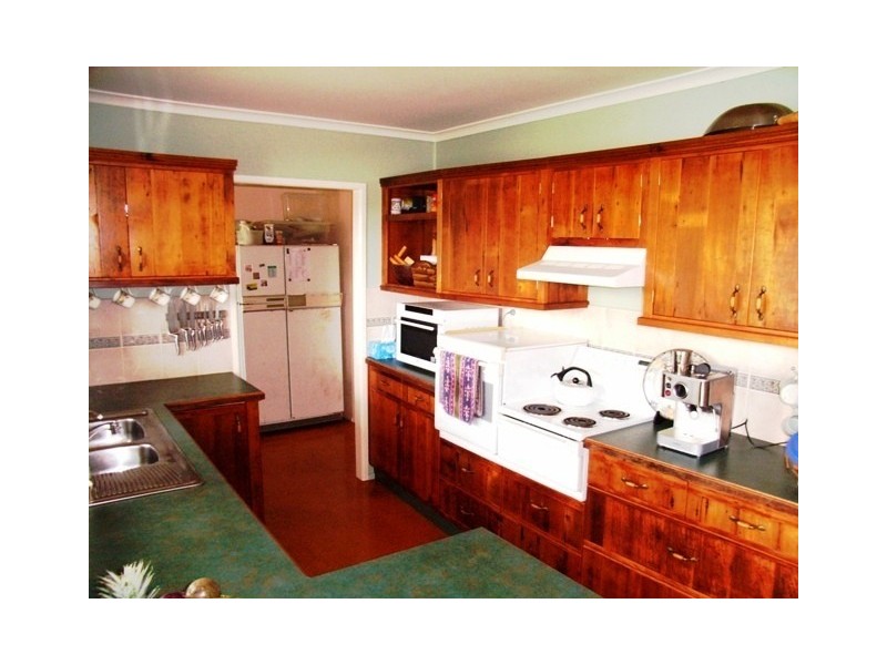 1980 Mount Samson rd, Samford QLD 4520