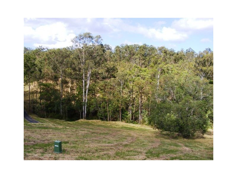 12 Tom Schmidt Court, Samford QLD 4520