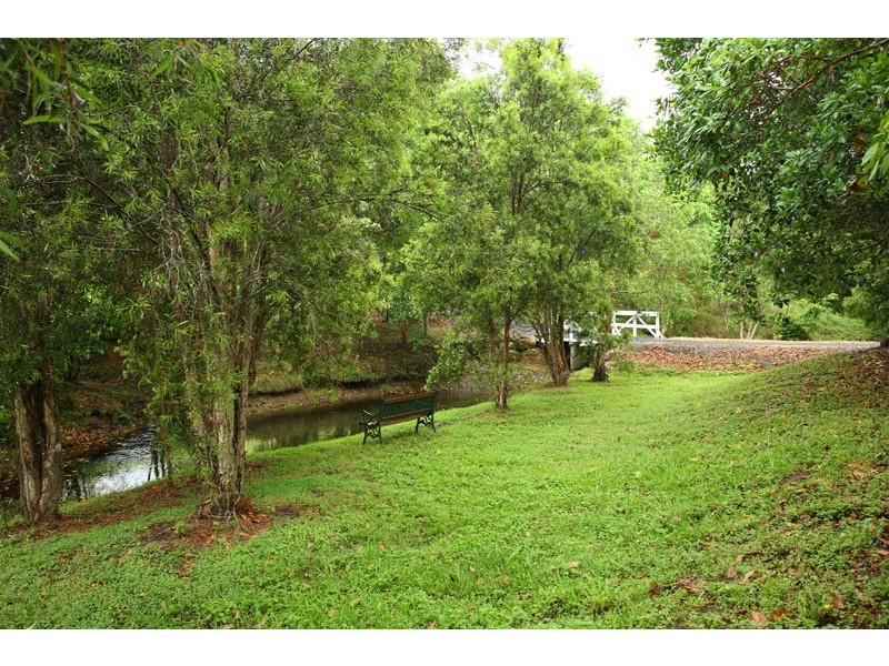 208 Herron Road, Samford QLD 4520