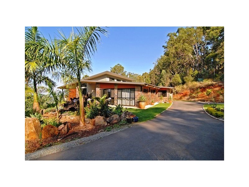 133D Camfin Road, Clear Mountain QLD 4500