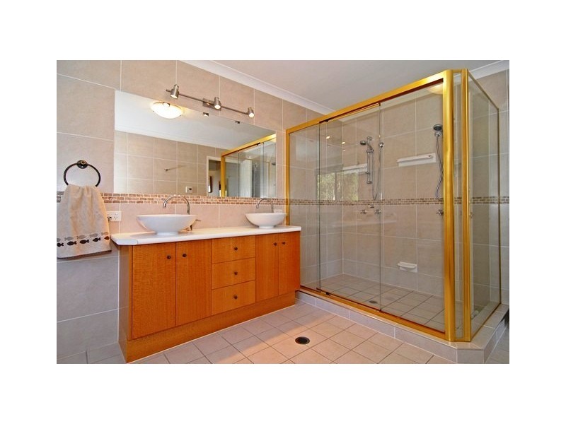 133D Camfin Road, Clear Mountain QLD 4500