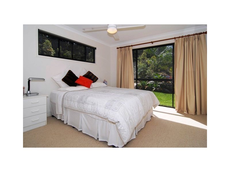 133D Camfin Road, Clear Mountain QLD 4500