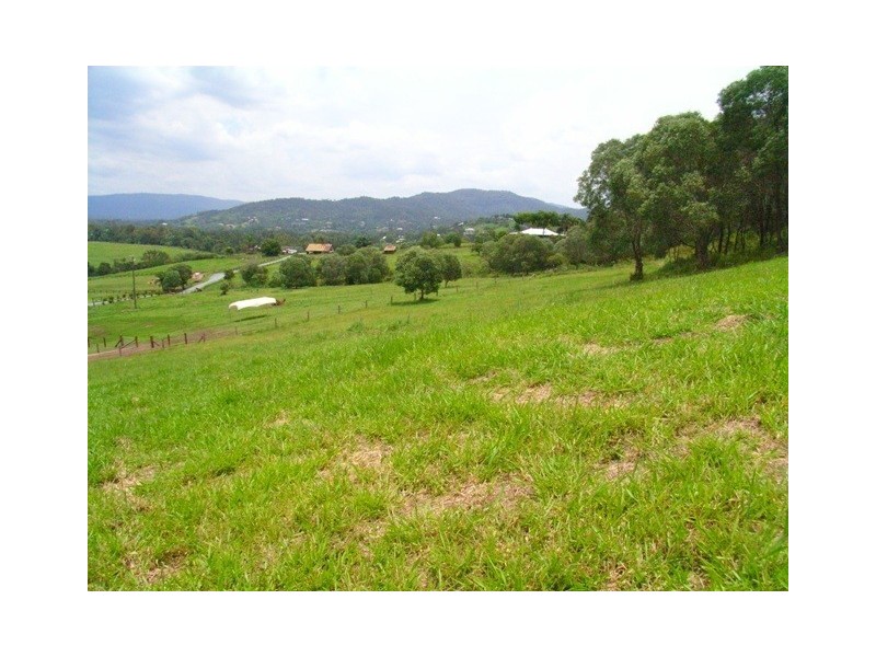 2 Oak River Road, Samford QLD 4520