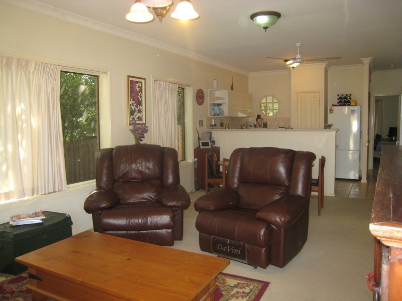 7 Junction Street, Samford QLD 4520