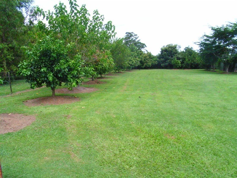 69A Lees Crossing Road, Dayboro QLD 4521