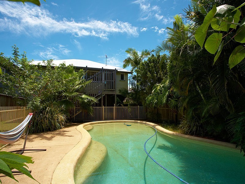 23 Pearl Street, Scarborough QLD 4020