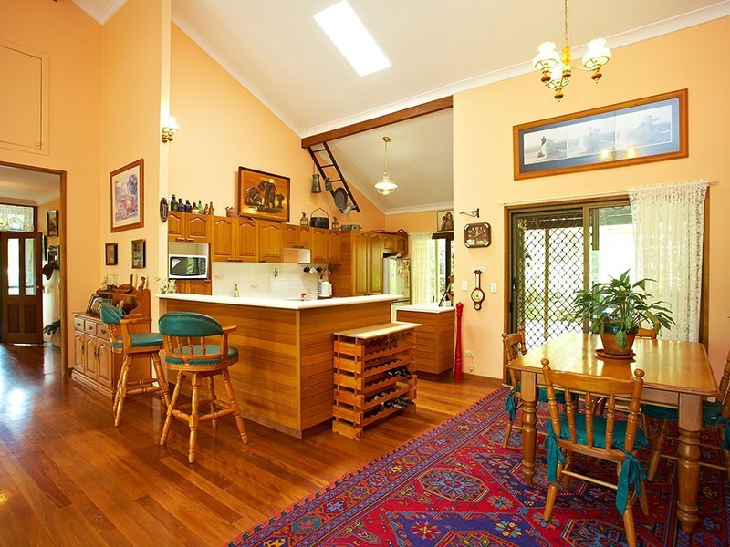 9 Mary Orr Court, Samford QLD 4520