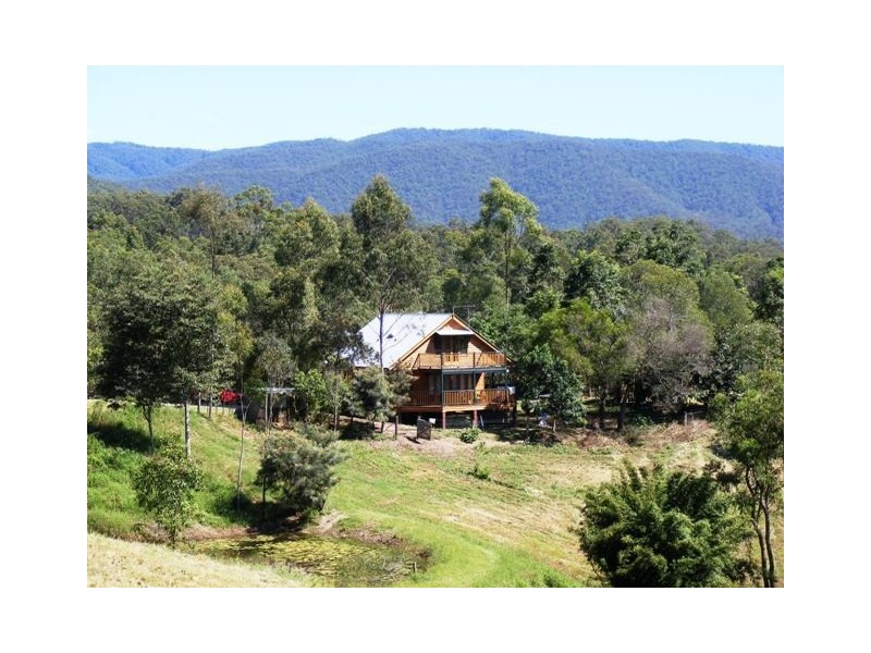 230 Aitcheson Road, Samford QLD 4520