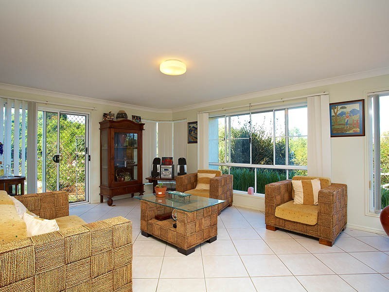 48 Greggs Road, Samford QLD 4520