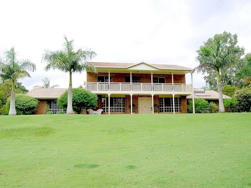 31 Greenwood Crescent, Samford QLD 4520