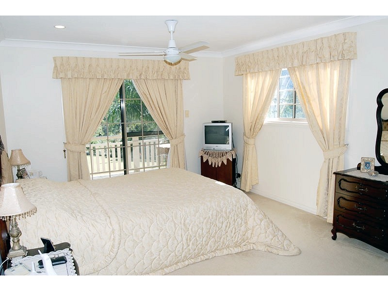 31 Greenwood Crescent, Samford QLD 4520