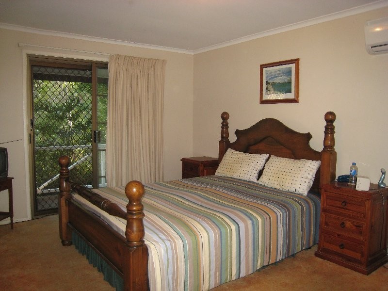 42 Vores Road, Whiteside QLD 4503