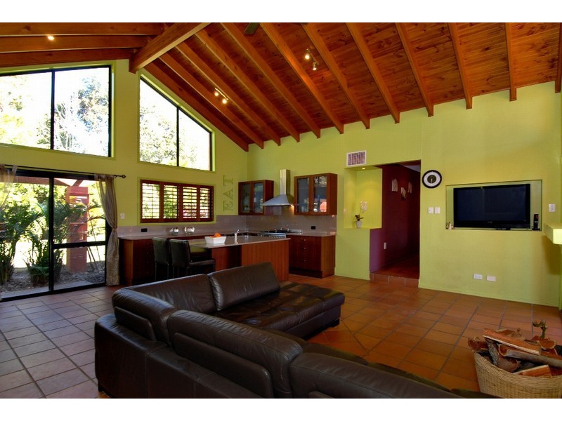 13 Kilgour Road, Samford QLD 4520