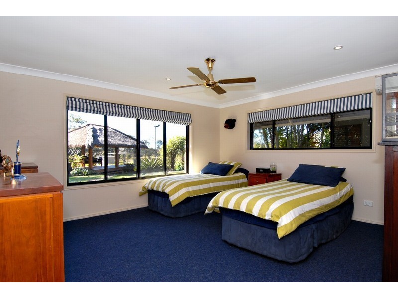 13 Kilgour Road, Samford QLD 4520