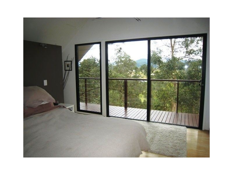 1 Sylvaterre Court, Samford Valley QLD 4520