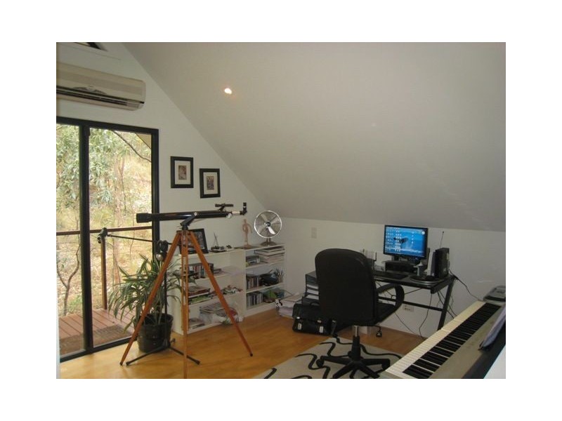 1 Sylvaterre Court, Samford Valley QLD 4520