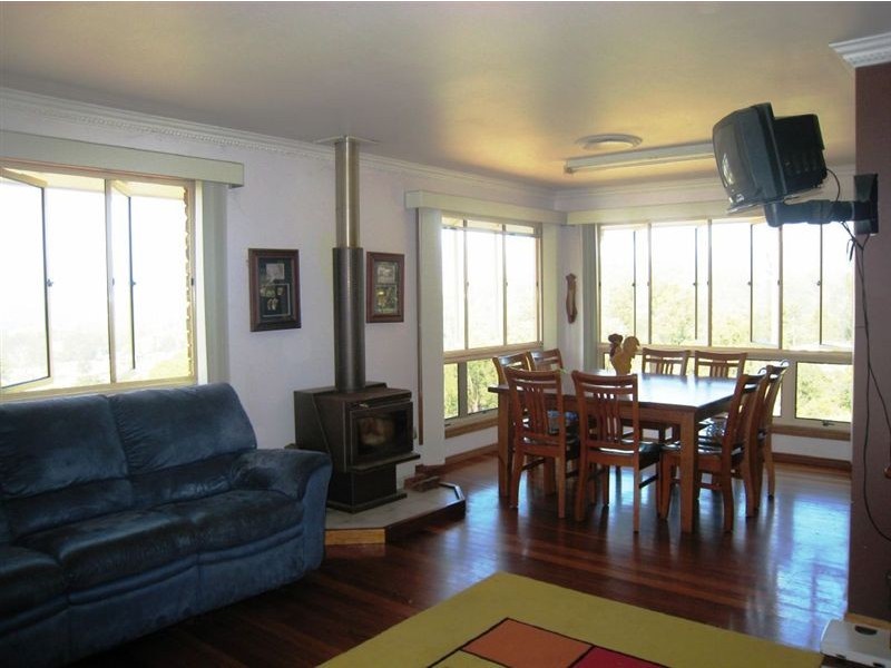 73 Kriesch Road, Samford QLD 4520