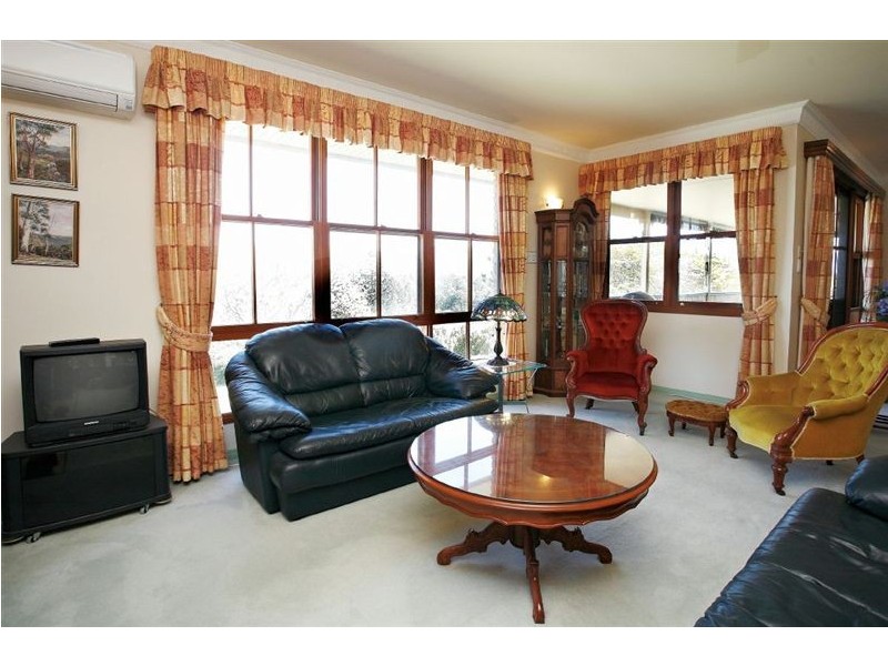 62 Greggs Road, Samford QLD 4520