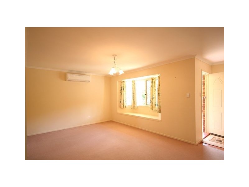 1 Rattray Place, Ferny Grove QLD 4055