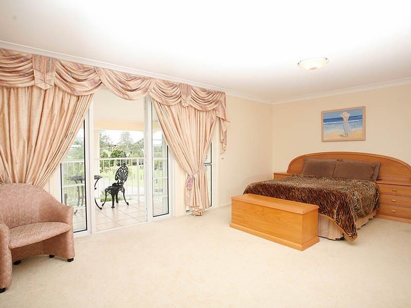 18 Showgrounds Drive, Samford QLD 4520