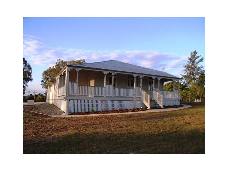 45 Peterson Road, Camp Mountain QLD 4520