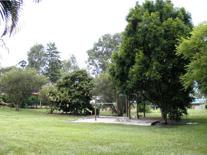 Samford Village QLD 4520