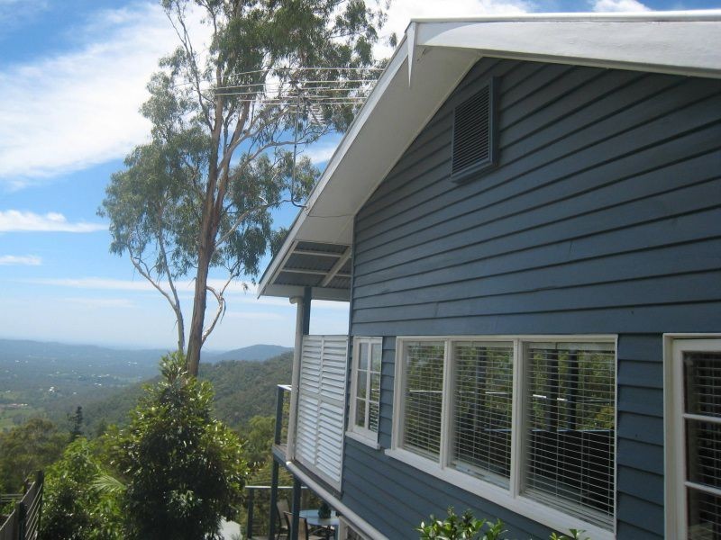 16 Benson Lane, Mount Nebo QLD 4520