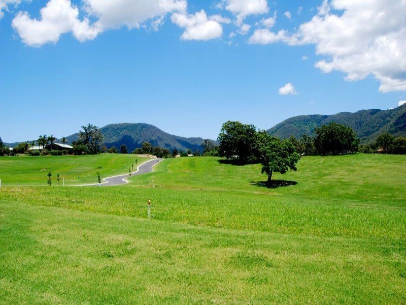 13 Haigh Cresent, Samford Valley QLD 4520