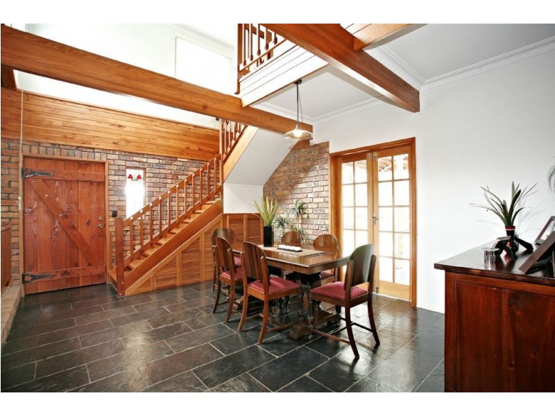 87 Cedar Creek Road, Samford QLD 4520