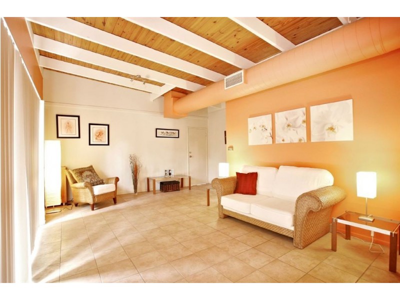 223 Mount Glorious Road, Samford QLD 4520