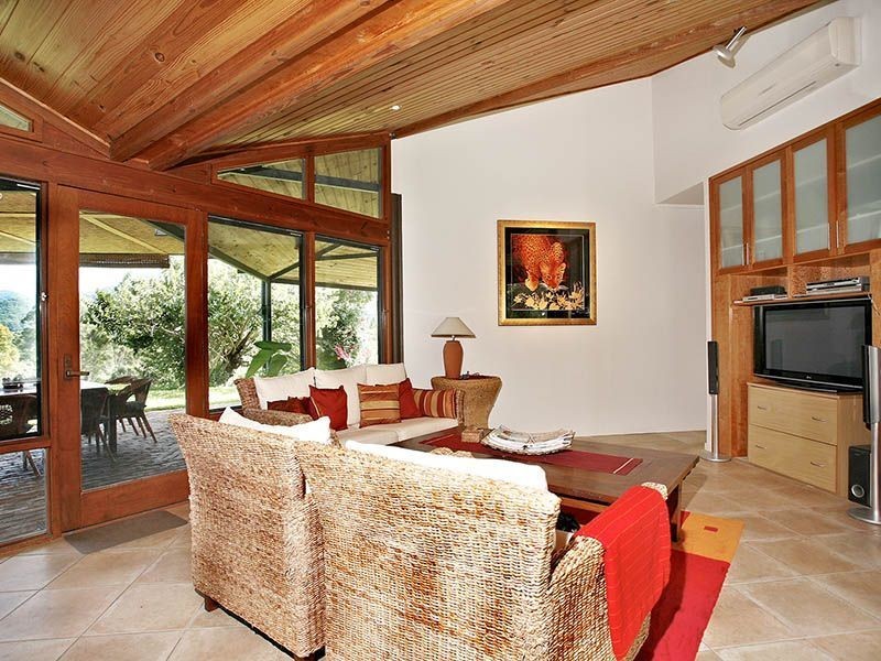 12 Herron Road, Samford QLD 4520