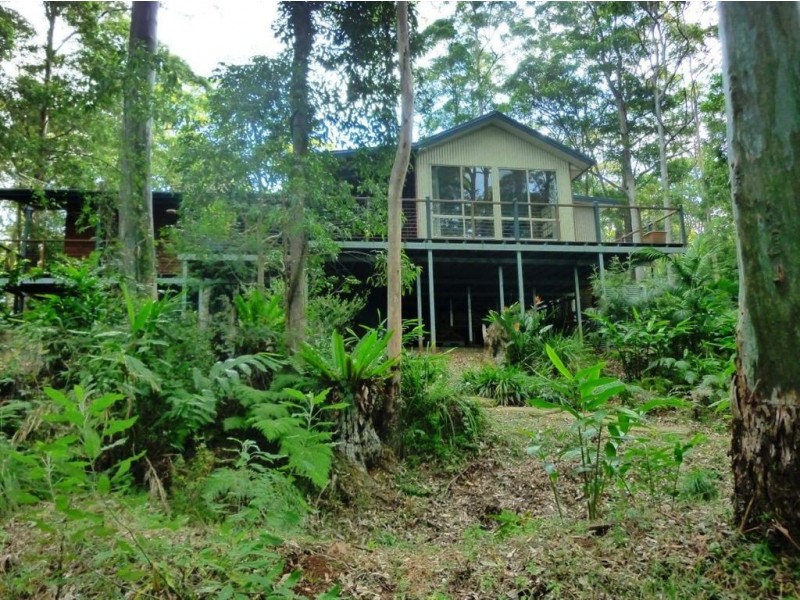 69 Harland Road, Mount Glorious QLD 4520