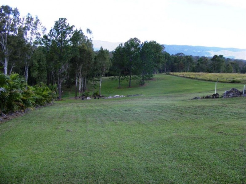 213 Gibbons Road, Samford QLD 4520