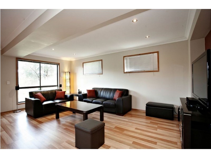 96 Boongala Ct, Samford QLD 4520