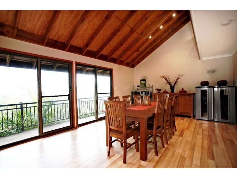 96 Boongala Ct, Samford QLD 4520