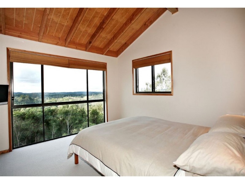 96 Boongala Ct, Samford QLD 4520