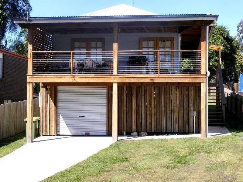 10 Junction Street, Samford Village QLD 4520