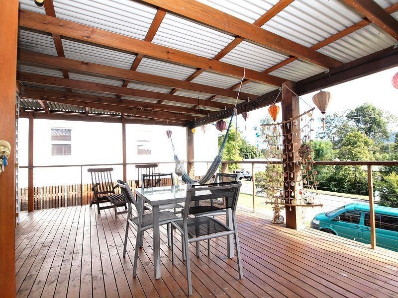 10 Junction Street, Samford Village QLD 4520