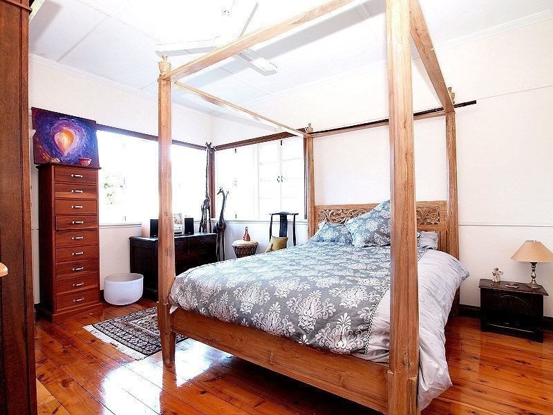 10 Junction Street, Samford Village QLD 4520