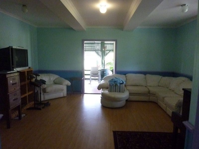 39 Nullamanna Road, Camp Mountain QLD 4520